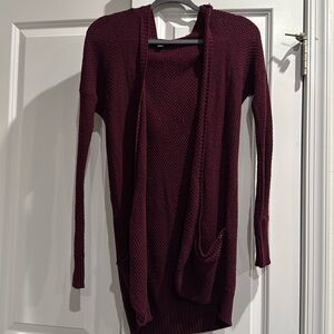 Women’s XS American Eagle maroon hooded cardigan